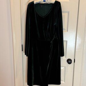 Talbot's Velour Twist Front Dress (XL) in Emerald Green